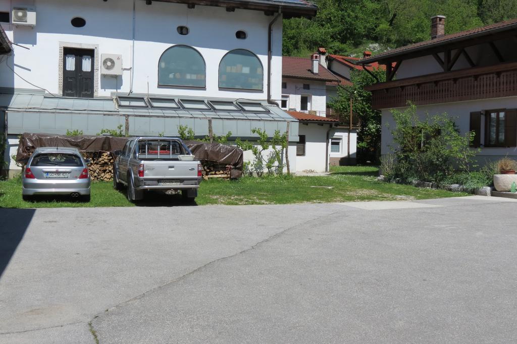 Apartments Masera Kobarid Esterno foto